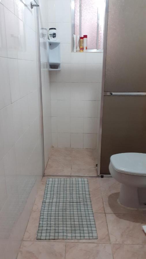 Fora De Casa Guest House Poa Порту Алегри Екстериор снимка